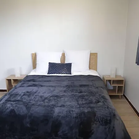 Nyaraló Le De Mellonia - 7 *