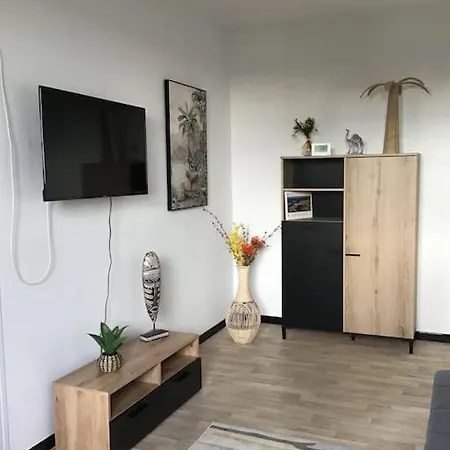 Le De Mellonia - 7 بيت للعطل بوزاوغيس