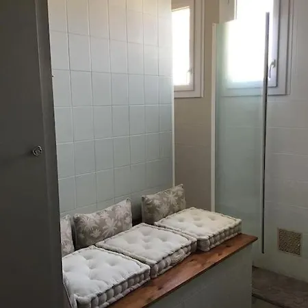 Le De Mellonia - 7 *