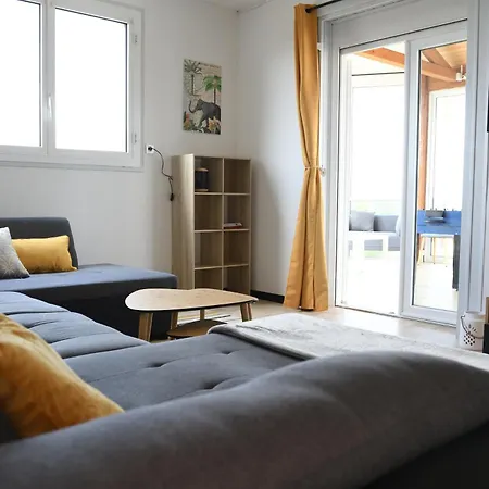 Le De Mellonia - 7 *