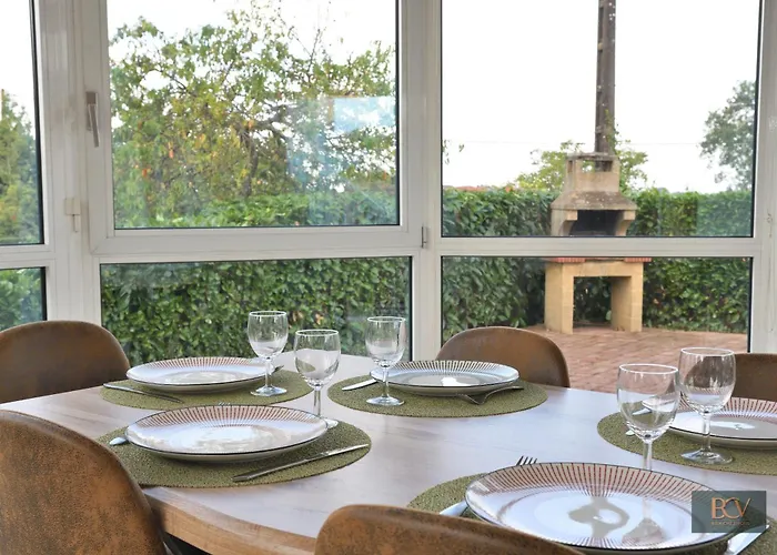 Le De Mellonia - 15 Personnes - 20mn Du Parc בית נופש