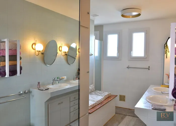 Le De Mellonia - 15 Personnes - 20mn Du Parc פוזוז'