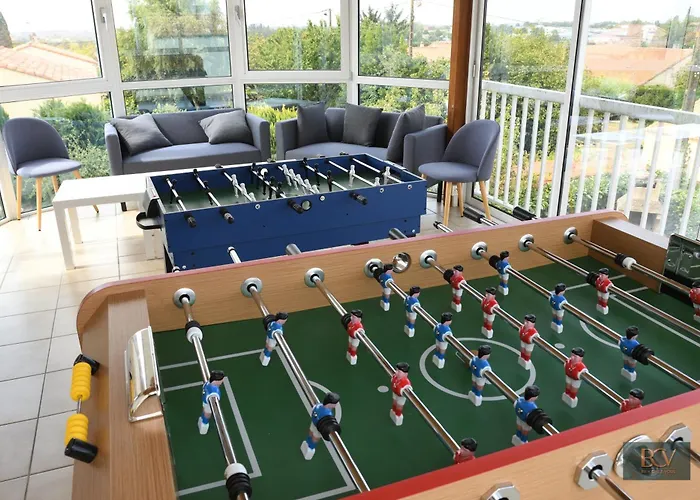 Le De Mellonia - 15 Personnes - 20mn Du Parc פוזוז'